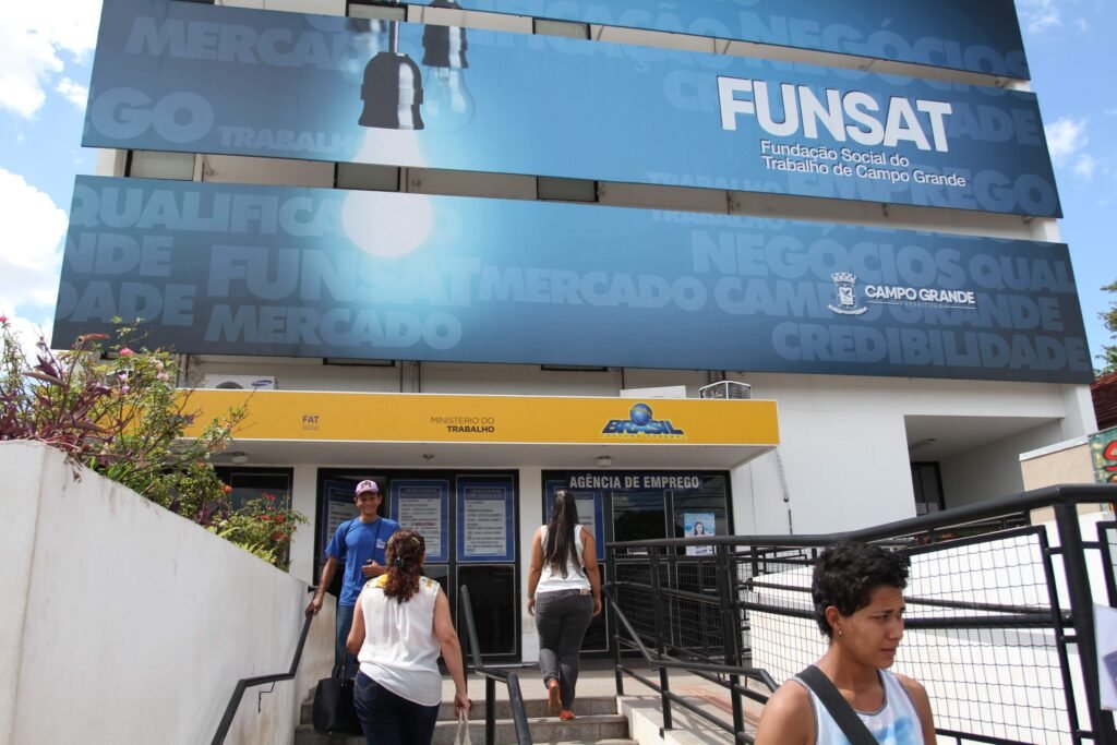 Funsat abre 1,2 mil vagas de emprego nesta sexta, 14 de novembro