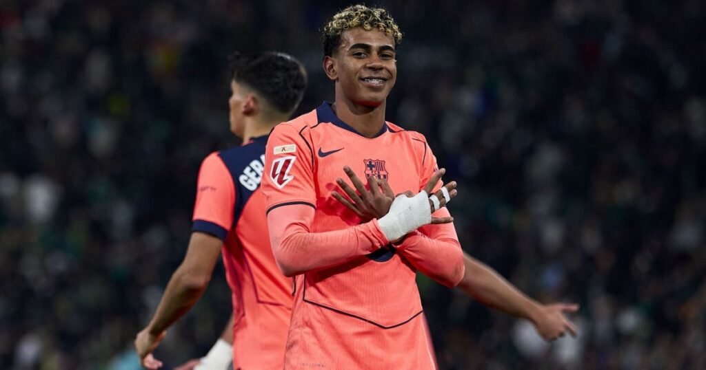 Yamal marca, Ferran faz hat-trick e Barcelona vence Betis por LaLiga
