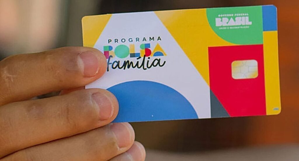 Bolsa Família terá orçamento de R$ 158 bilhões em 2026