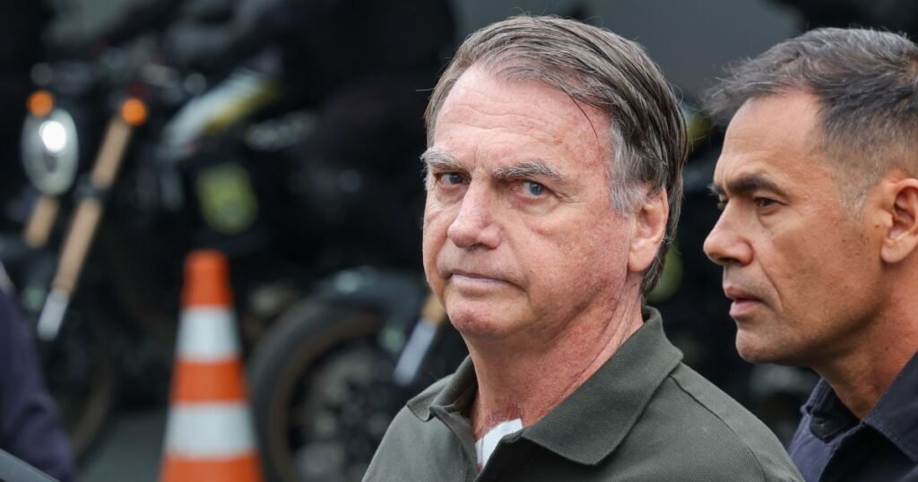 Defesa reclama de barulho de ar-condicionado em cela de Bolsonaro