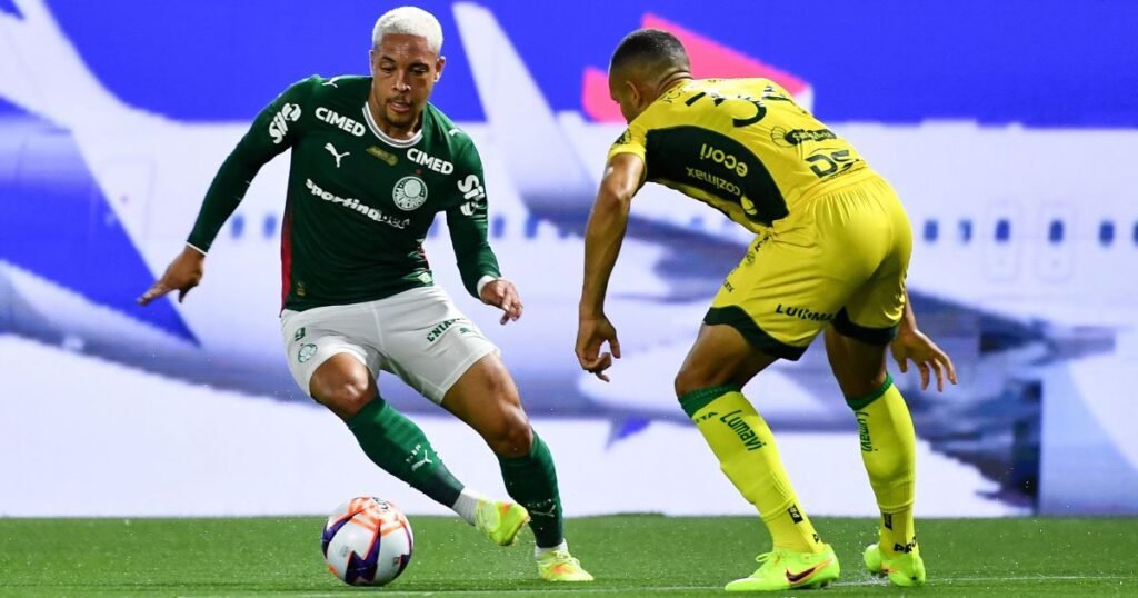 Palmeiras vence Mirassol e mantém 100% de aproveitamento no Paulistão