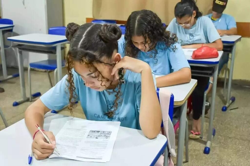 Reajuste de 2,7% no valor por aluno em 2026