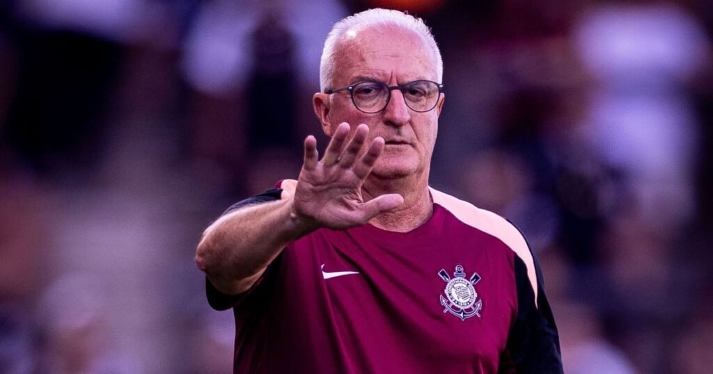 Técnico do Corinthians abre o jogo sobre negociação frustrada por Alisson