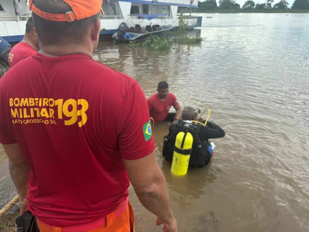 irmãos se afogam no Rio Paraguai; adolescente de 17 anos morre