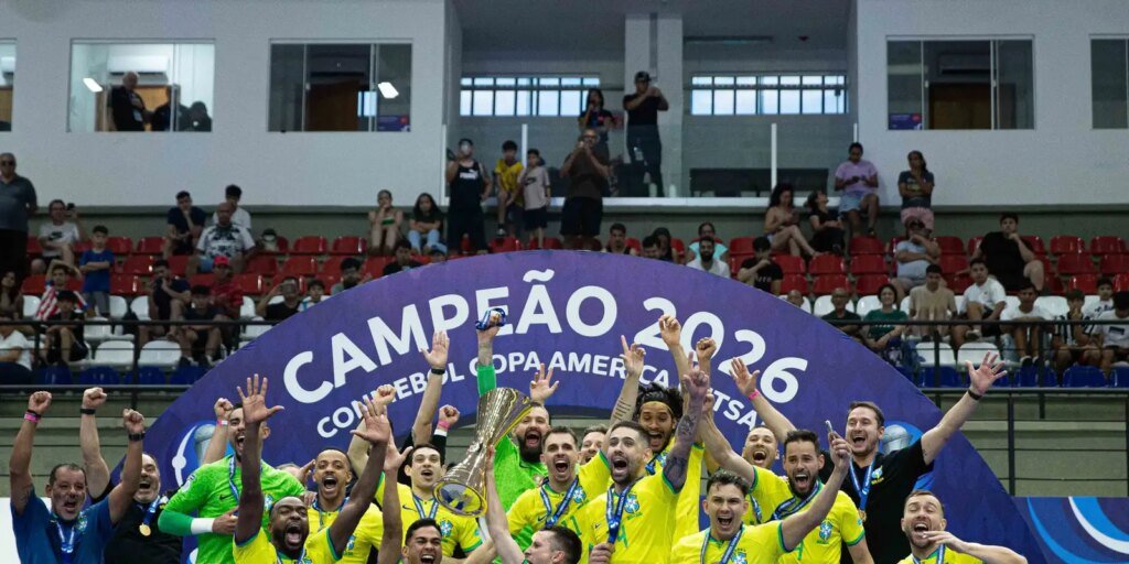 Brasil bate Argentina e conquista 12º título na Copa América de Futsal