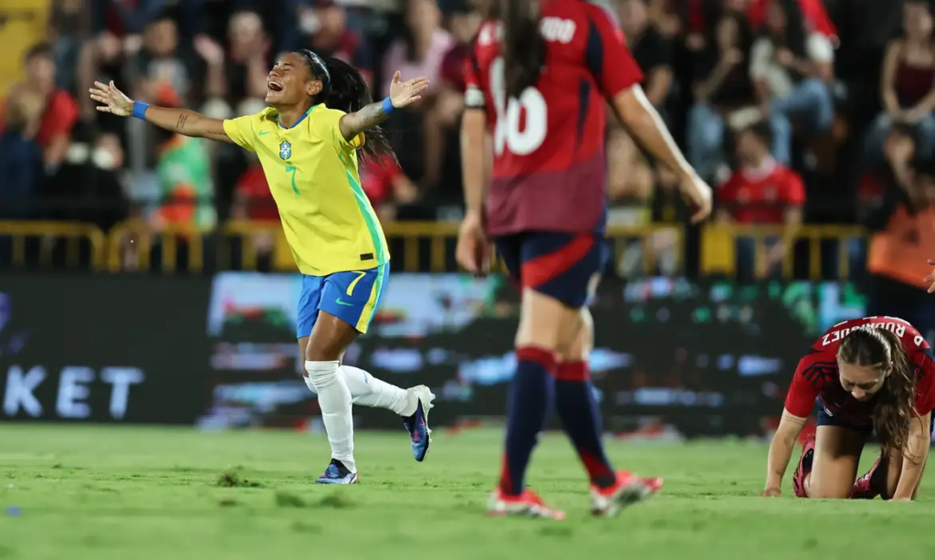 Brasil vence Costa Rica por 5 a 2 em amistoso feminino