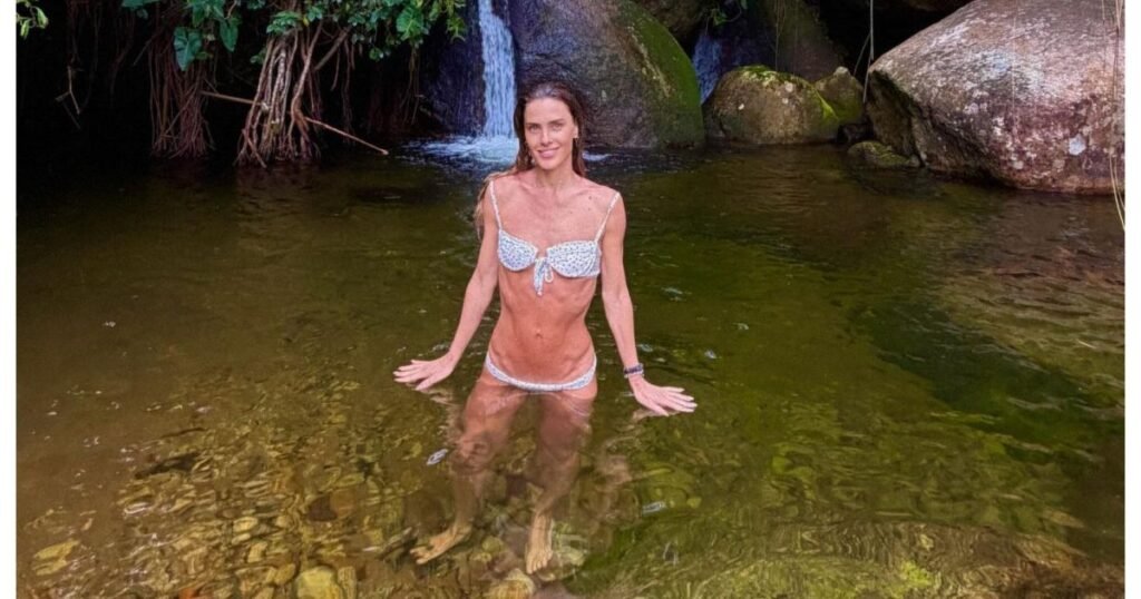 Carolina Dieckmann abre álbum de fotos de viagem em meio à natureza