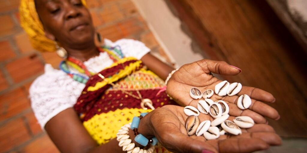 Cartilha une saberes de terreiros e prevenção do câncer em negras