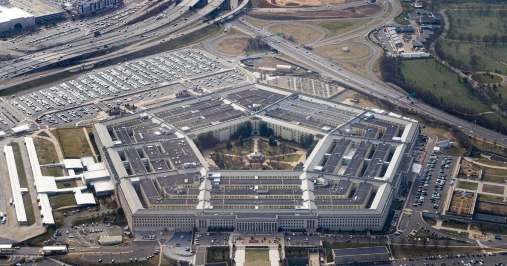Pentágono irá romper laços acadêmicos com a Universidade de Harvard