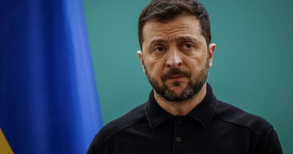 Zelensky acusa Rússia de atrasar processo de paz após negociação "difícil"