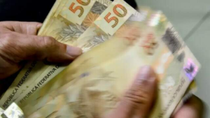 49,6 milhões têm dinheiro esquecido em bancos: saiba como resgatar