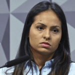 Após alerta, secretária rebate relator na CPMI: “vou falar minha verdade”