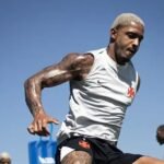 Atacante revela mudança de clima no Vasco após troca de treinador