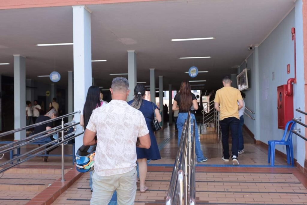 Candidatos Encaram Prova do IBGE em Busca de Renda Extra