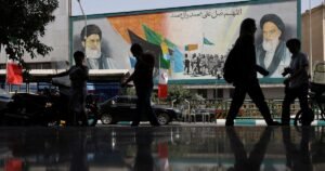 Entenda quem está no comando do Irã após a morte de líder supremo