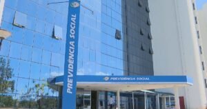 Governo antecipa pagamento do 13º do INSS em duas parcelas; confira datas