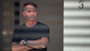 Visitas a Bolsonaro estão vedadas para "evitar risco de sepse", diz Moraes