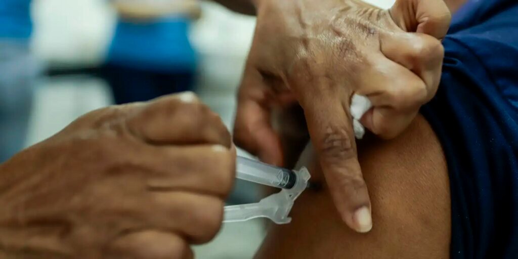 Casos de influenza A continuam a crescer no Brasil, diz Fiocruz