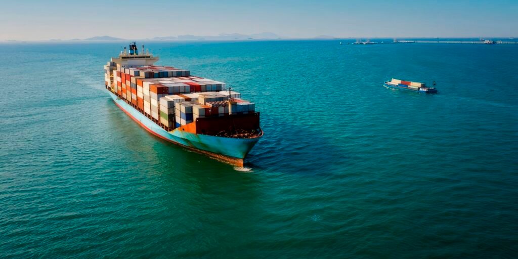 Governo projeta superávit comercial de US$ 72,1 bi em 2026