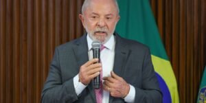 Lula diz que país não precisa de escola cívico-militar na educação