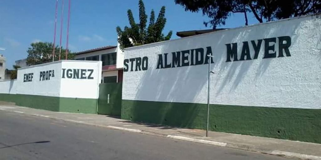 Professora sofre ferimentos durante ataque a uma escola em Suzano