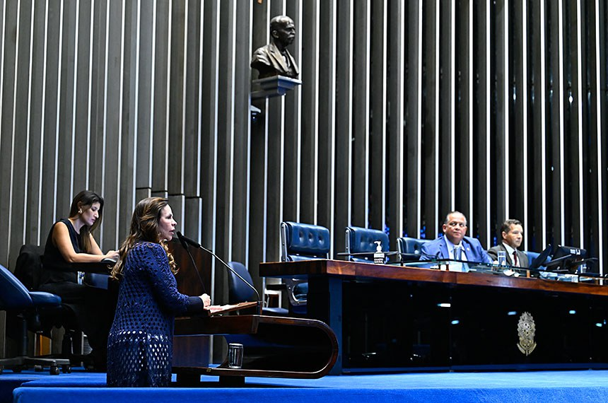 Senado aprova cadastro de condenados por violência contra mulher
