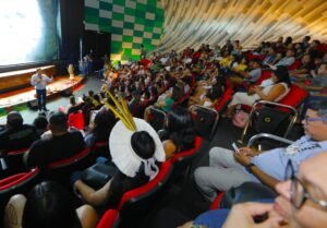 Sob reza de anciões, Governo de MS abre mês indígena celebrando o protagonismo dos povos originários