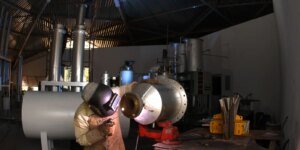 Faturamento da indústria tem recuperação e sobe 3,8% em março