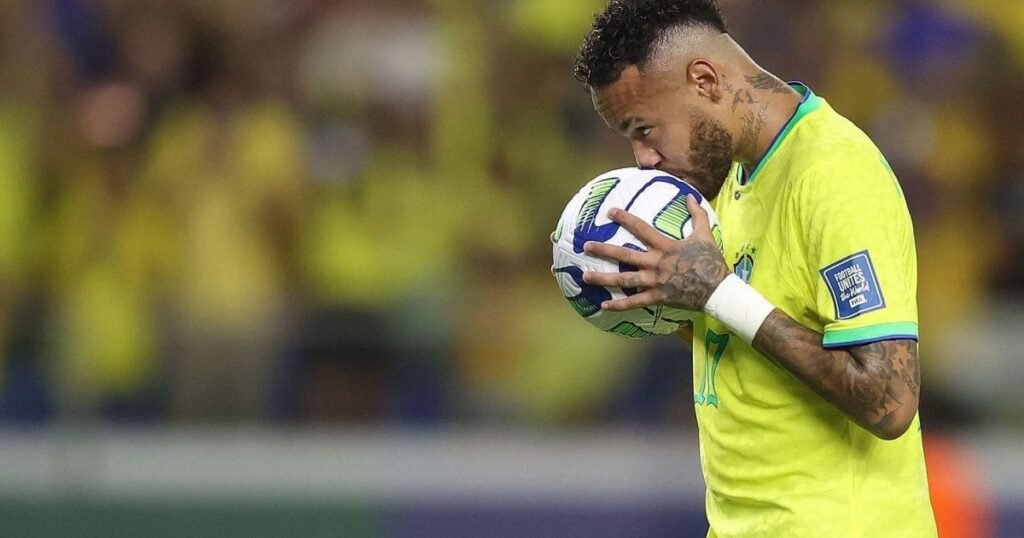 Jogadores da Seleção pressionaram Ancelotti a convocar Neymar, diz jornal