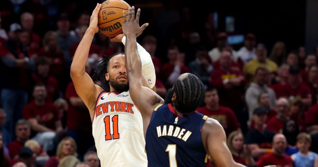 Knicks vencem Cavaliers e ficam perto das finais da NBA
