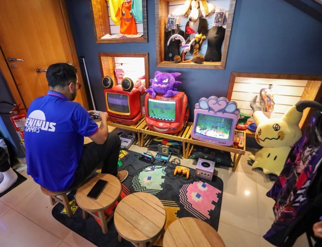 Loja em Campo Grande une nostalgia e games raros