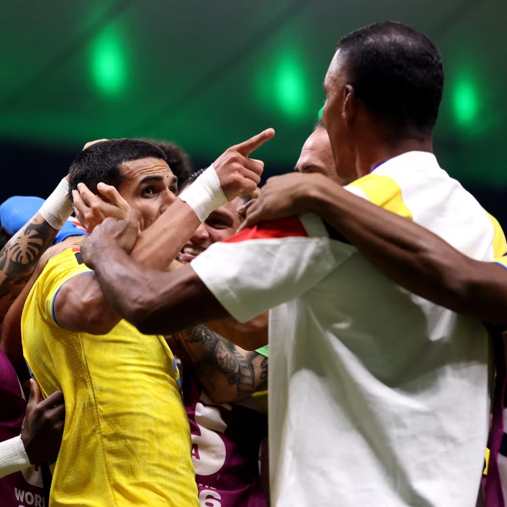 Colômbia vence RD Congo e avança às oitavas da Copa