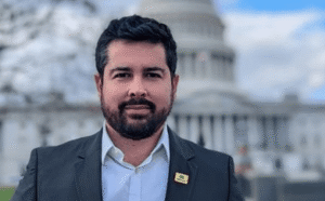 Paulo Figueiredo diz que mulheres "votam mal" e critica Michelle Bolsonaro
