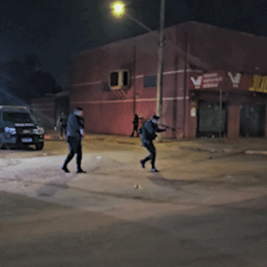 Policiais atiram durante operação no Jardim Noroeste
