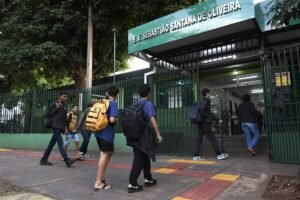 Tecnologia, música e horta transformam aprendizado dos alunos nas escolas da rede estadual de MS