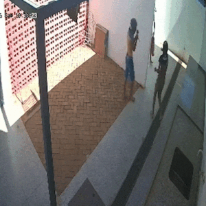 Adolescentes invadem e depredam Emei na Moreninha IV
