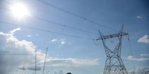 Aneel sorteia mais quatro lotes de transmissão de energia
