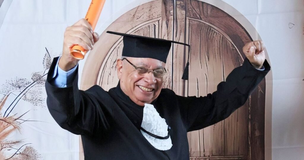 Aos 76 anos, empresário se forma em direito e conquista OAB: "Muito feliz"