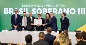 Brasil Soberano III: entenda plano para afetados por tarifaço e guerra
