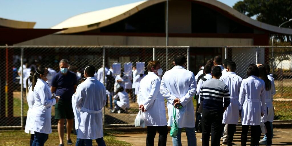 Enare: inscrição para residência com pré-requisito termina hoje