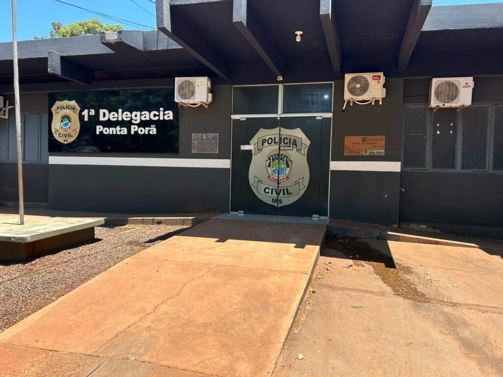 Ex-bombeiro preso usando farda para furtos em Ponta Porã