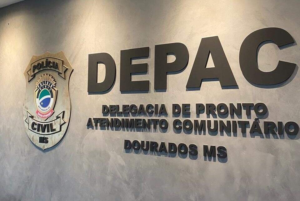 Jovem é baleado 3 vezes ao abrir a porta de casa em Dourados