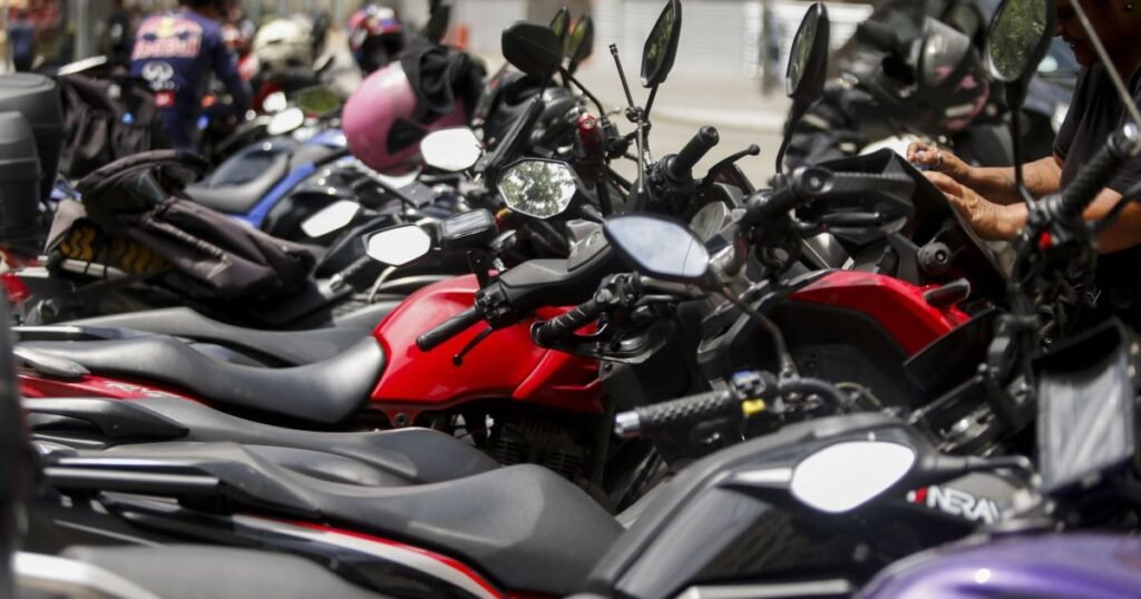 Justiça manda Prefeitura de SP credenciar Uber para mototáxi em 48 horas