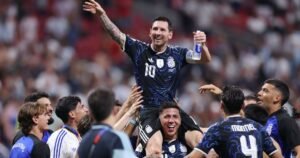 Messi diz que dinheiro dos argentinos “não chega ao fim do mês”