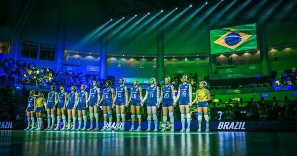 Zé Roberto fala em "luto", mas elogia postura do Brasil na VNL