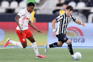 Botafogo empata com Bragantino e amplia jejum no Brasileirão
