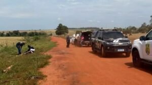 Homem é encontrado queimado e com facadas em Itaquiraí